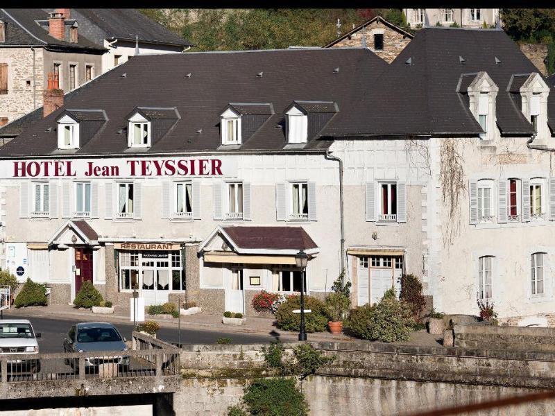 Logis Hôtel Teyssier Uzerche Exterior foto